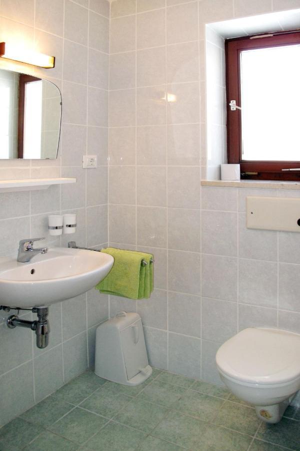 Apartment Haupthaus Schoenblick - Svh121 By Interhome San Valentino alla Muta Exteriér fotografie